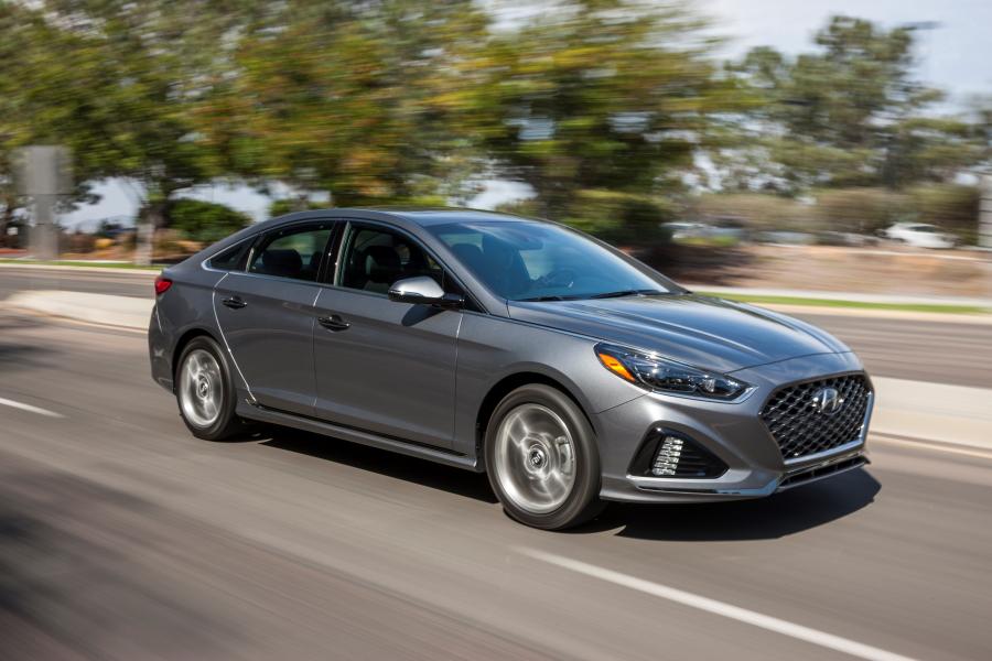  Hyundai Sonata 2.0T 2017 года  (NA) (фото 2 из 40)